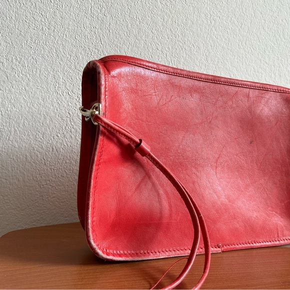 Genuine Leather Red Crossbody Vintage Basic Bag Made in Hong Kong Women’s Travel - Picture 6 of 16